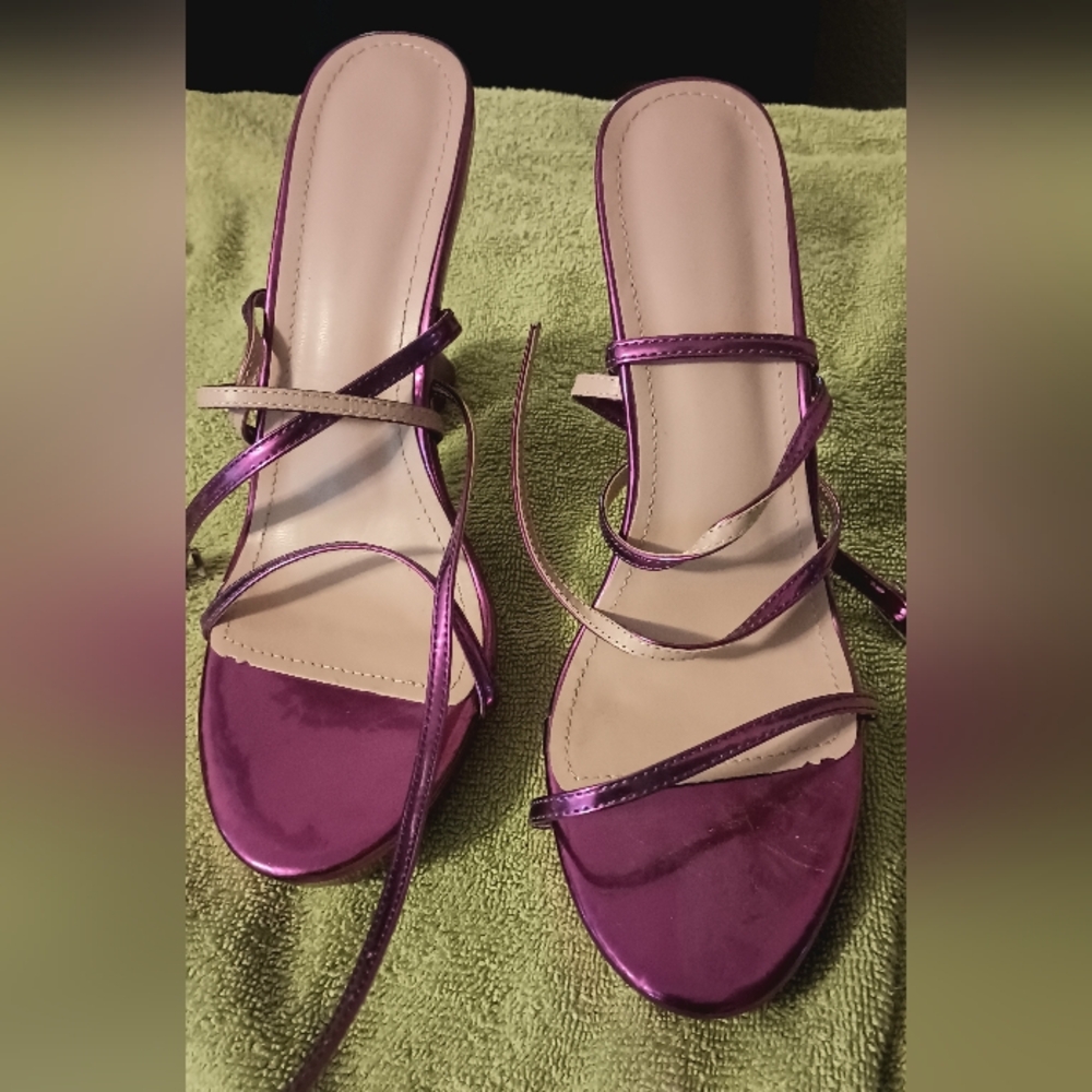 Fushia Twisted Heels